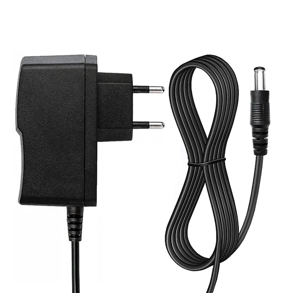 Fonte de alimentação P4 5V 2A bivolt para caixas de TV, tablets, câmeras de vigilância, celulares